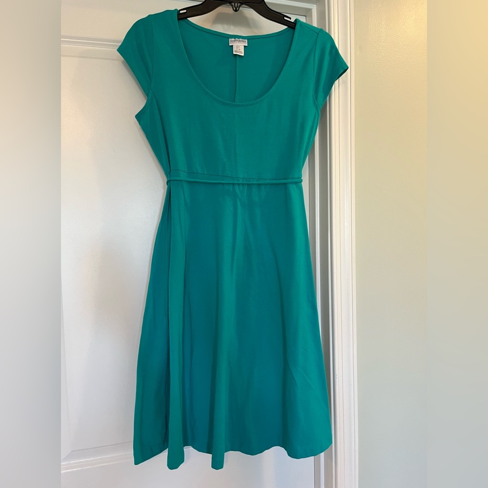 Maternity dress in greenish-blue